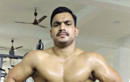 सुरेश चुनारा